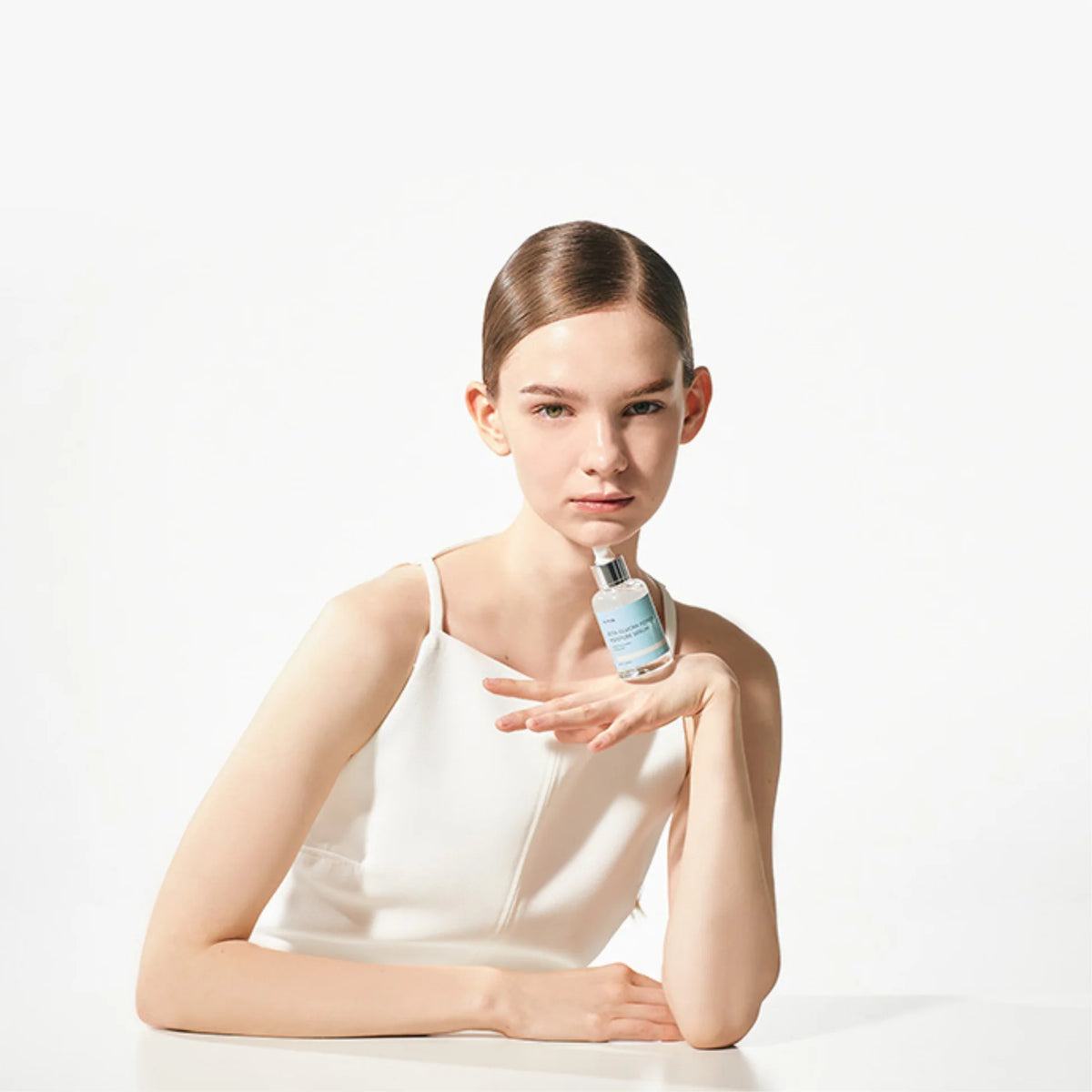 iUNIK - Beta-Glucan Power Moisture Serum