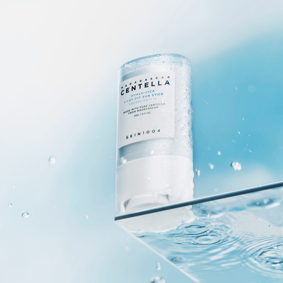 SKIN1004 - Madagascar Centella Hyalu-Cica Silky-Fit Sun Stick