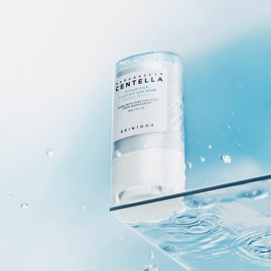 SKIN1004 - Madagascar Centella Hyalu-Cica Silky-Fit Sun Stick